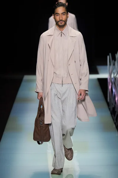 Look 20